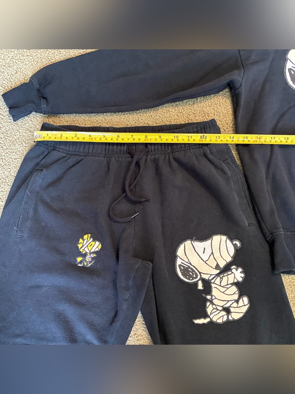 Peanuts Halloween Sweats Outfit Set S Sweatshirt & Joggers Snoopy Trick or Treat - Picture 3 of 12